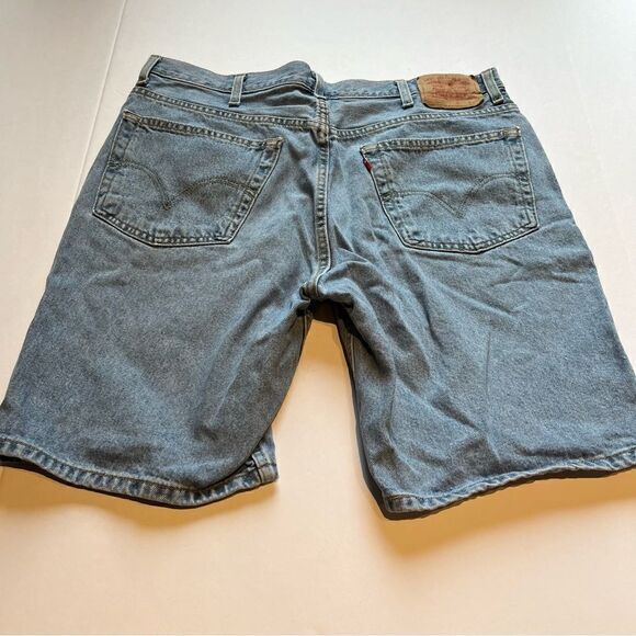 Men's Levi's 505 Shorts Faded Blue Denim Size 38 - Picture 2 of 7